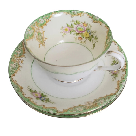 Vintage Nortake Handpainted Japan China  Cup & 2 Saucer Set - Picture 2 of 4